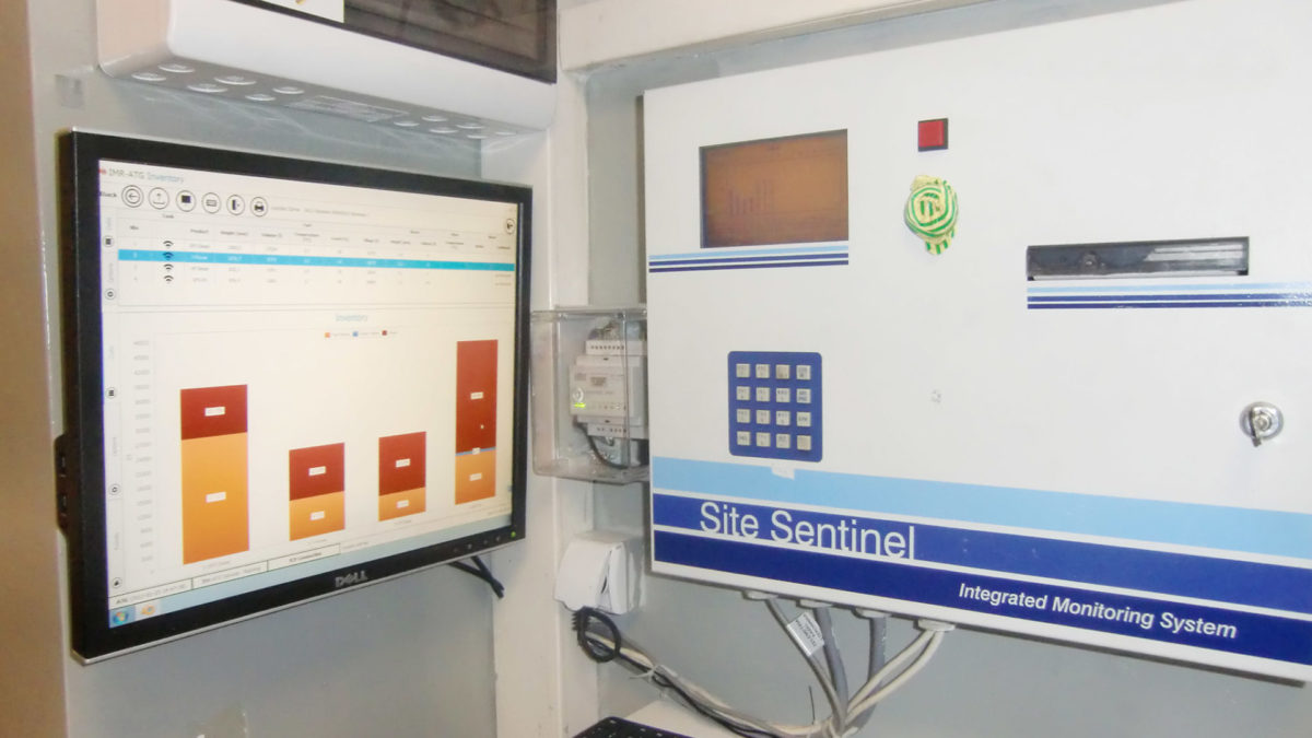 Remote fuel tank monitoring and leak detection system AIUT